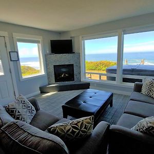 Two-Bedroom Oceanfront Suite
